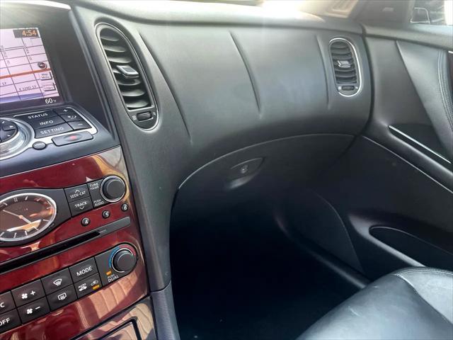 Photo of 2017 Graphite Shadow INFINITI QX50