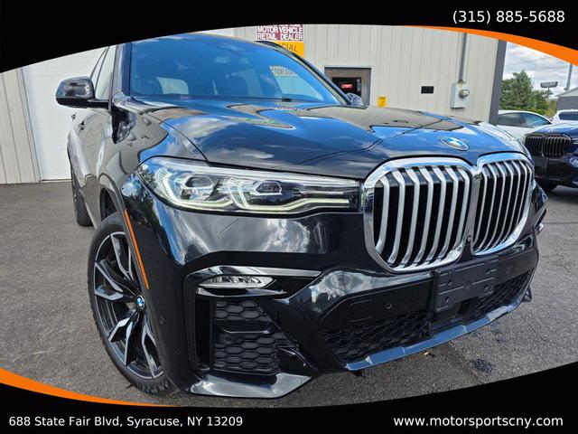 Photo of 2019 Black Sapphire Metallic BMW X7