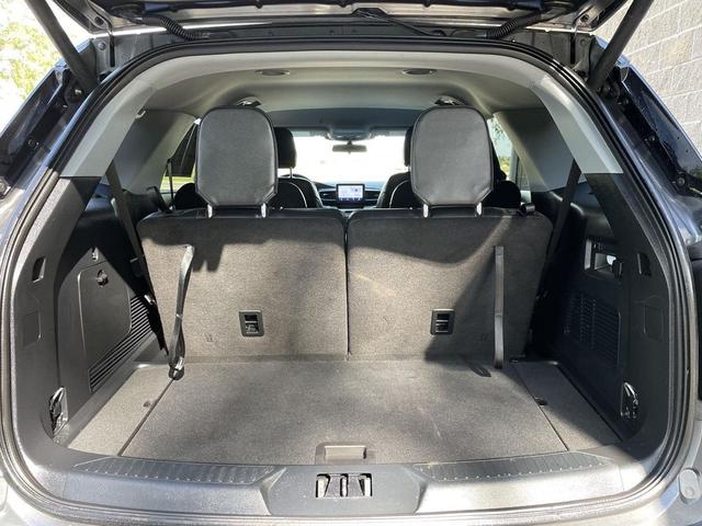 Photo of 2023 Carbonized Gray Metallic Ford Explorer