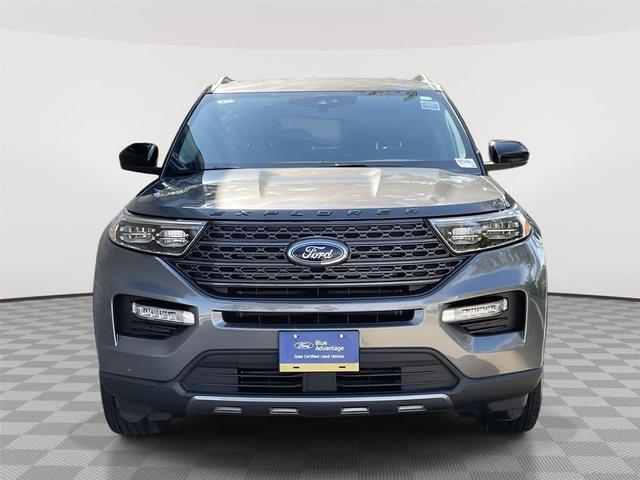 Photo of 2023 Carbonized Gray Metallic Ford Explorer