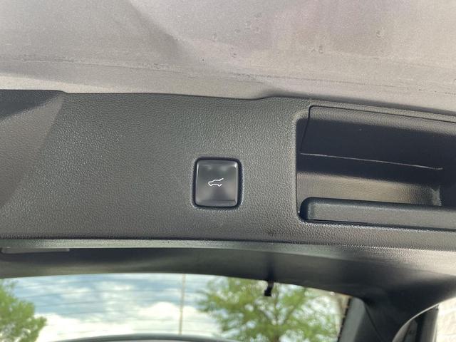 Photo of 2022 Carbonized Gray Ford Escape