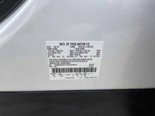 Photo of 2018 White Platinum Metallic Tri-Coat Ford Explorer