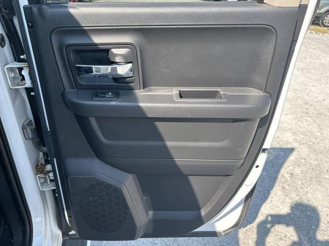 Photo of 2012 Off White RAM 1500