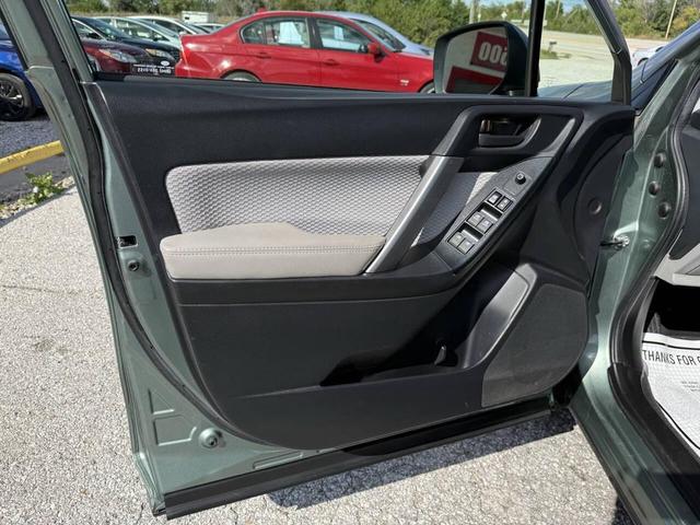 Photo of 2017 Teal Subaru Forester