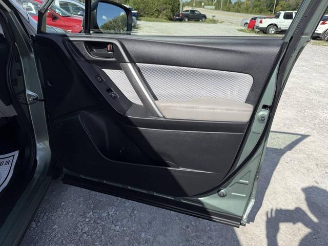 Photo of 2017 Teal Subaru Forester