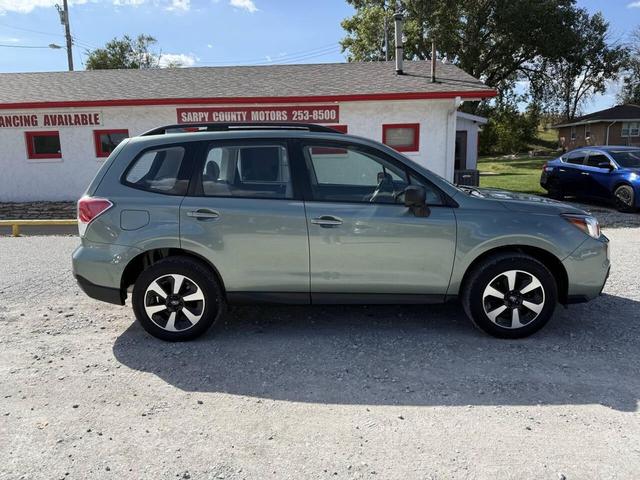 Photo of 2017 Teal Subaru Forester