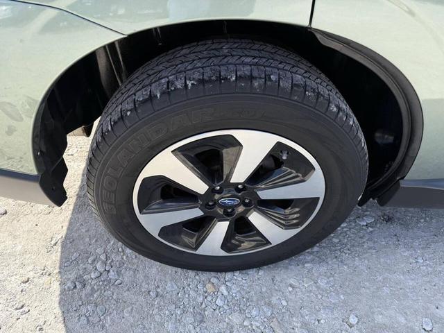 Photo of 2017 Teal Subaru Forester