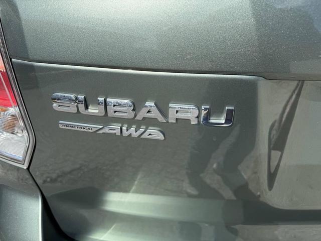 Photo of 2017 Teal Subaru Forester