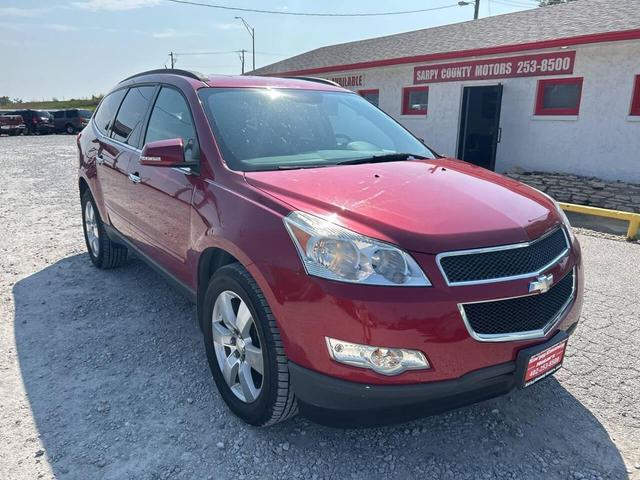 Photo of 2012 Burgundy Chevrolet Traverse