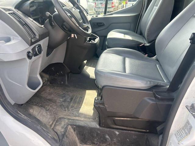 Photo of 2017 Off White Ford Transit-150