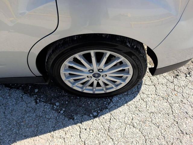 Photo of 2016 Ingot Silver Ford C-Max Hybrid