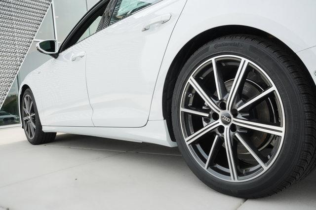 Photo of 2025 Glacier White Metallic Audi A6