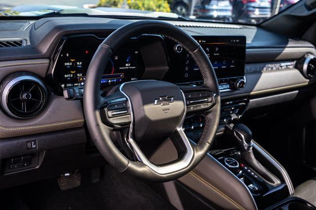 Photo of 2024 Black Chevrolet Colorado