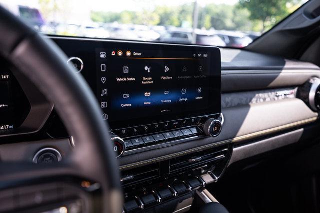 Photo of 2024 Black Chevrolet Colorado