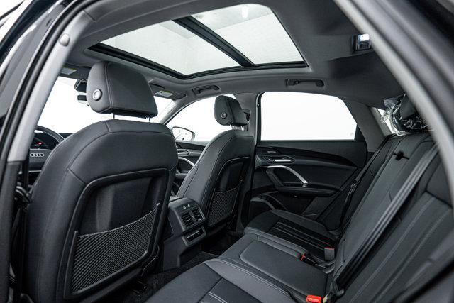 Photo of 2025 Black Audi Q5 Sportback