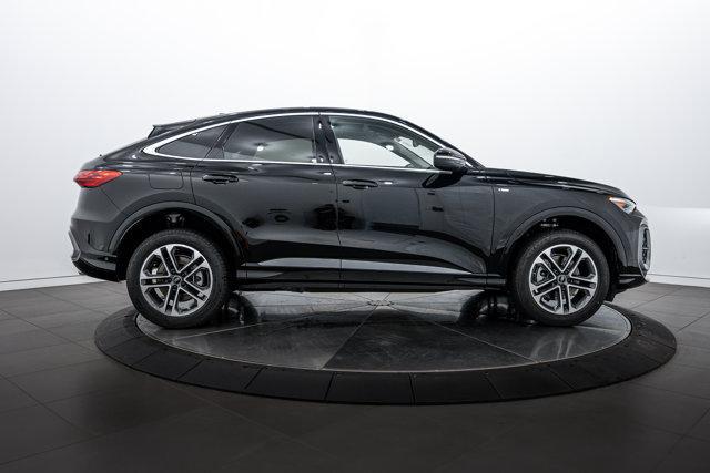 Photo of 2025 Black Audi Q5 Sportback