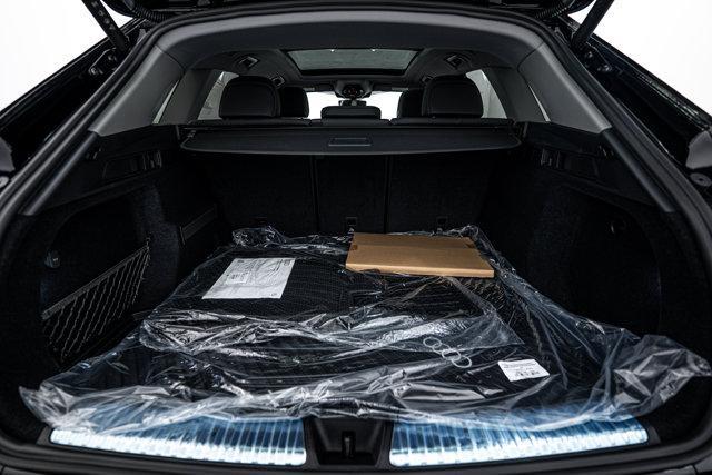 Photo of 2025 Black Audi Q5