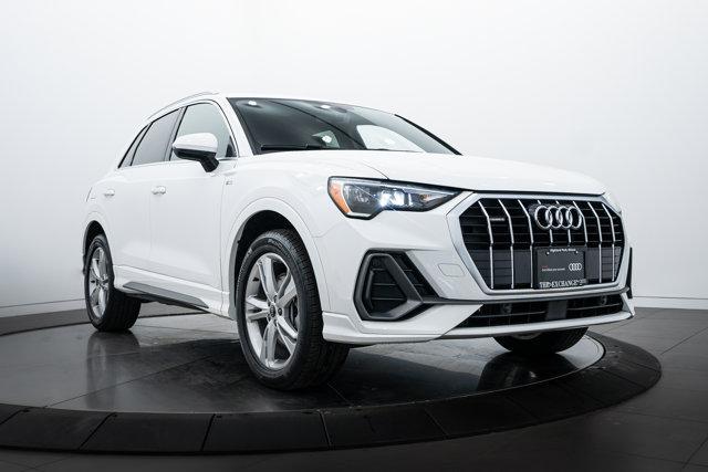 2022 Audi Q3