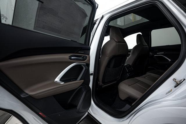 Photo of 2025 Glacier White Audi Q5