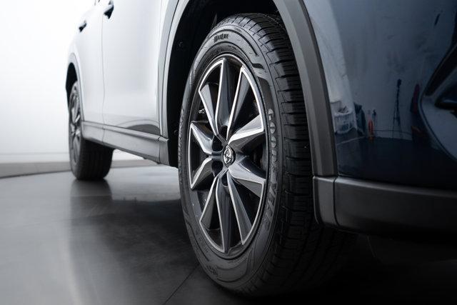 Photo of 2018 Deep Crystal Blue Mica Mazda CX-5