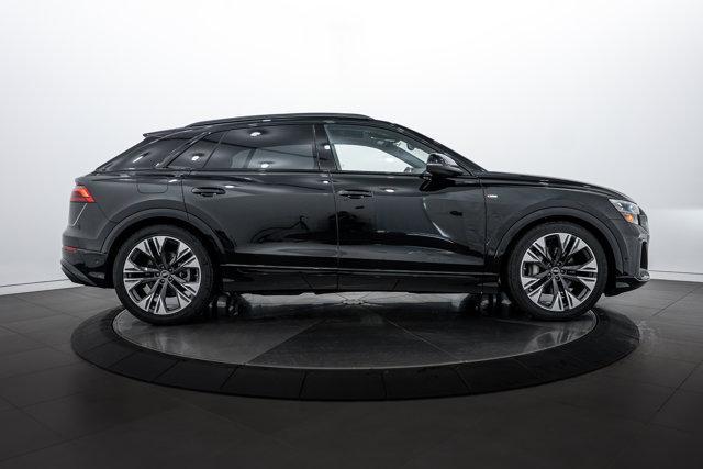 Photo of 2025 Black Audi Q8