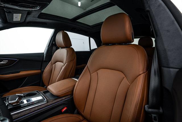 Photo of 2025 Black Audi Q8