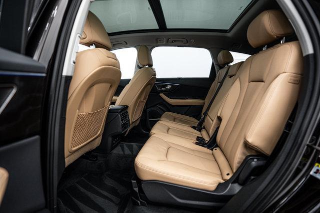 Photo of 2025 Tamarind Brown Metallic Audi Q7