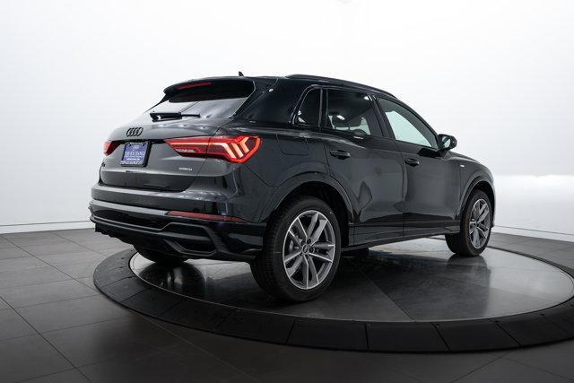 Photo of 2025 Black Audi Q3