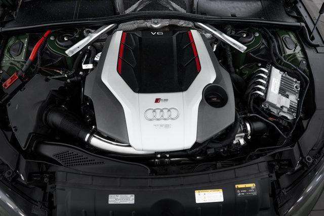 Photo of 2022 Sonoma Green Metallic Audi RS 5