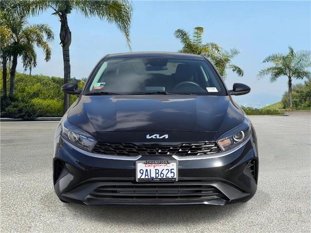 Photo of 2022 Aurora Black Kia Forte