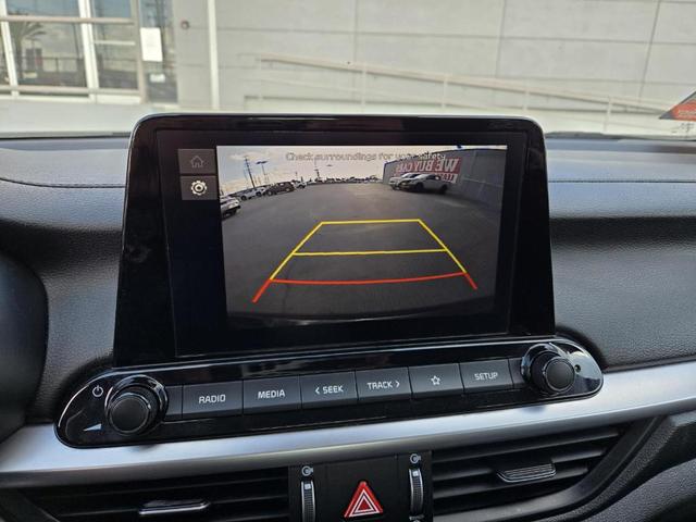 Photo of 2022 Aurora Black Kia Forte