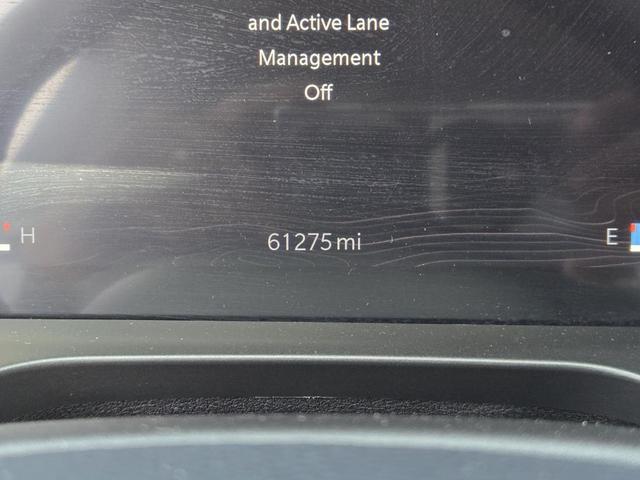 Photo of 2023 Diamond Black Jeep Grand Cherokee L