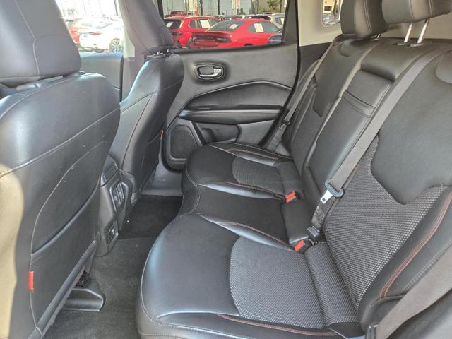Photo of 2019 Granite Crystal Clearcoat Metallic Jeep Compass