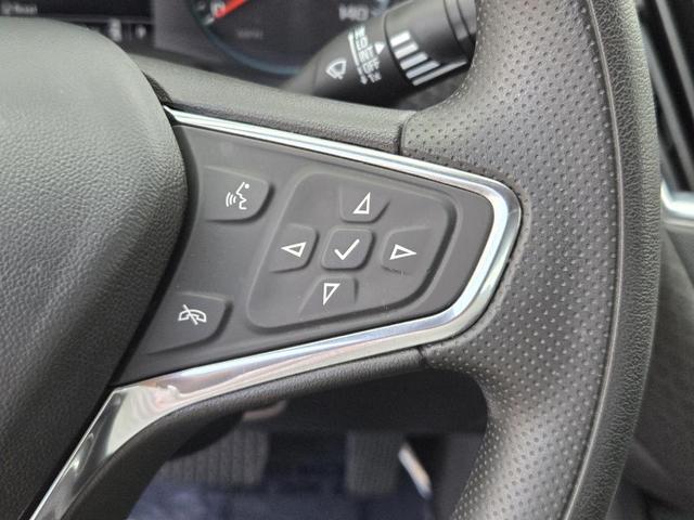 Photo of 2021 Silver Ice Metallic Chevrolet Malibu