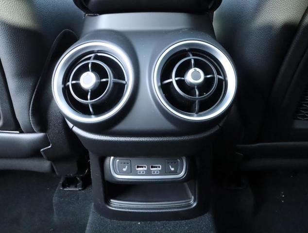Photo of 2024 Rosso Alfa Romeo Stelvio