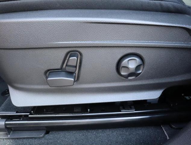 Photo of 2024 Rosso Alfa Romeo Stelvio
