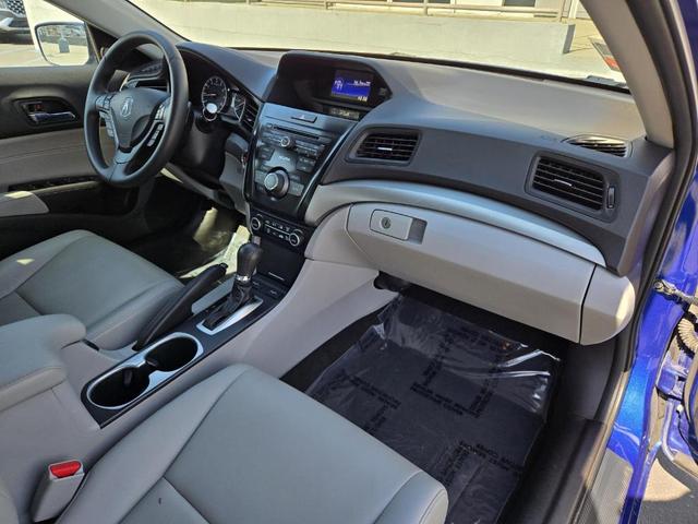 Photo of 2017 Catalina Blue Pearl Acura ILX