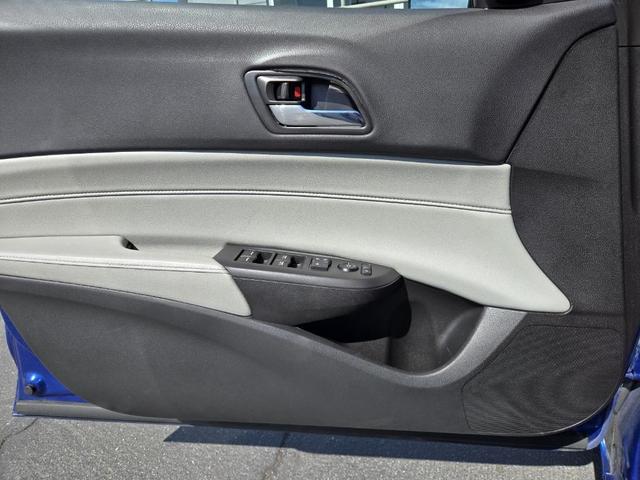 Photo of 2017 Catalina Blue Pearl Acura ILX
