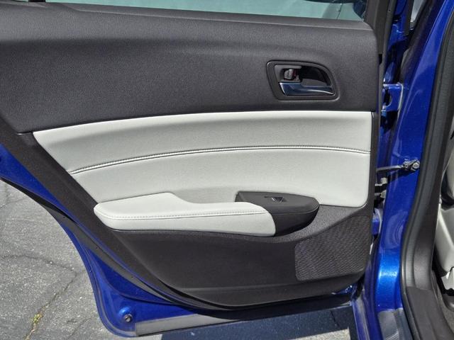 Photo of 2017 Catalina Blue Pearl Acura ILX