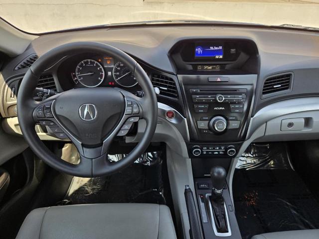 Photo of 2017 Catalina Blue Pearl Acura ILX
