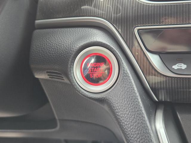 Photo of 2022 Sonic Gray Pearl Honda Accord