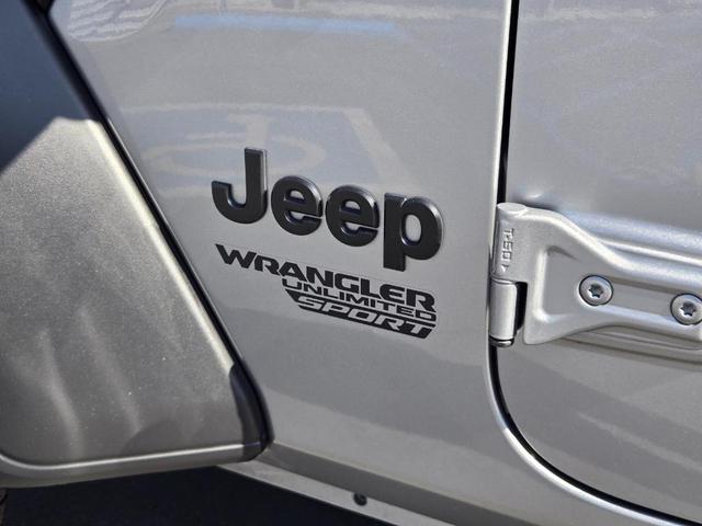 Photo of 2021 Billet Silver Metallic Clearcoat Jeep Wrangler Unlimited