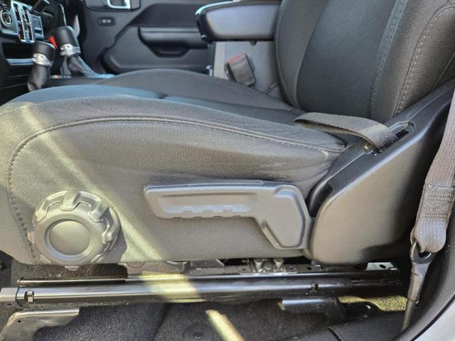 Photo of 2021 Billet Silver Metallic Clearcoat Jeep Wrangler Unlimited