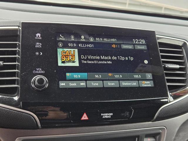 Photo of 2022 Platinum White Pearl Honda Pilot