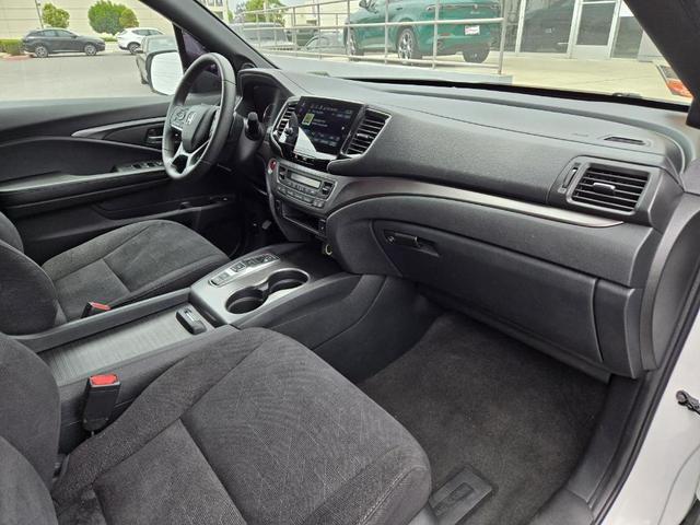 Photo of 2022 Platinum White Pearl Honda Pilot