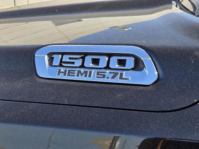Photo of 2021 Diamond Black RAM 1500