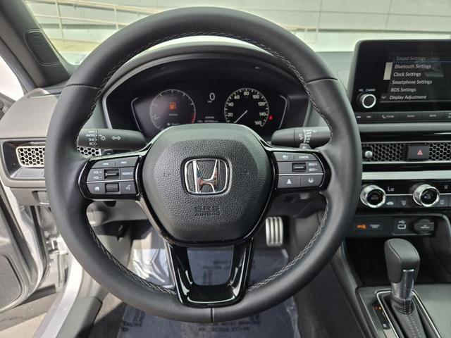 Photo of 2024 Lunar Silver Metallic Honda Civic