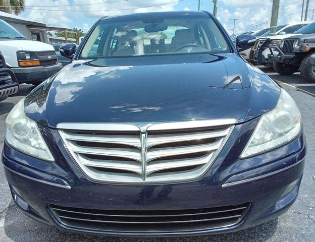 Photo of 2010 Blue Hyundai Genesis
