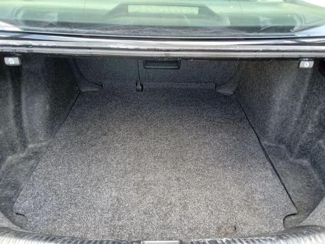 Photo of 2014 Black Uni Volkswagen Jetta
