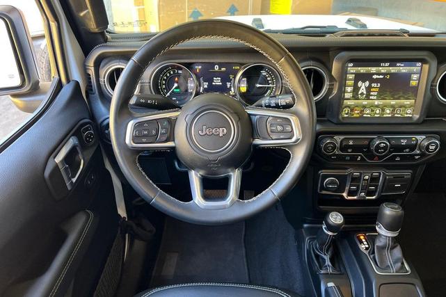 Photo of 2022 Bright White Clearcoat Jeep Wrangler Unlimited